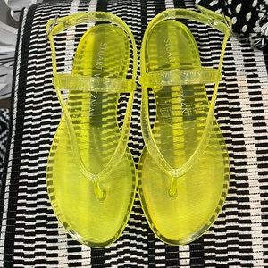 NEW!!! STUART WEITZMAN Jelly Flat Sandal